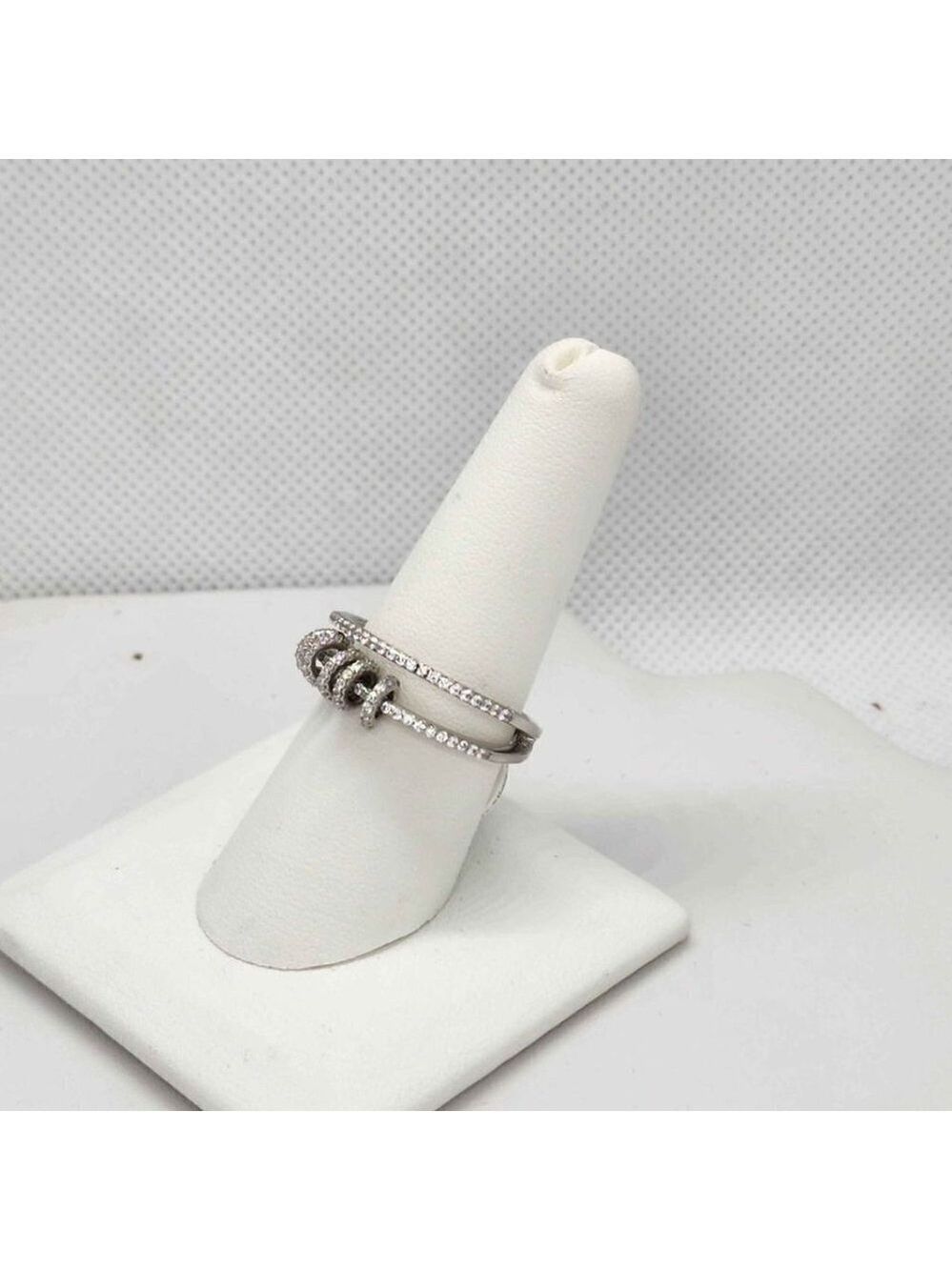 Last One Sterling Silver 925 Twisted Design Sparkling Band - Picture 3 of 8